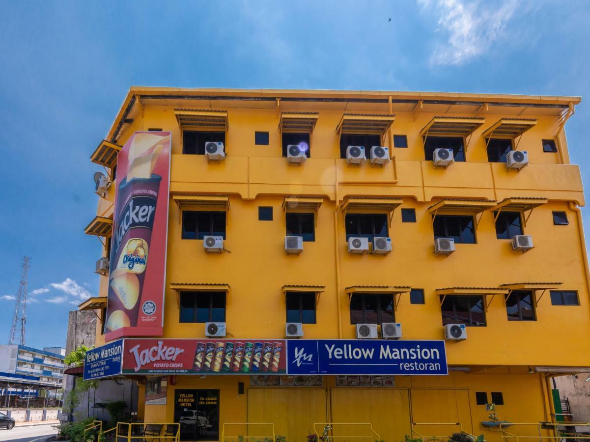Oyo 1088 Yellow Mansion Banda Kaba Hotel Malacca 外观 照片